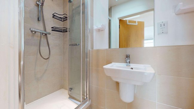 Flat 29 Osier Court, Osier Street, Stepney Green, London, E1 4AP 2