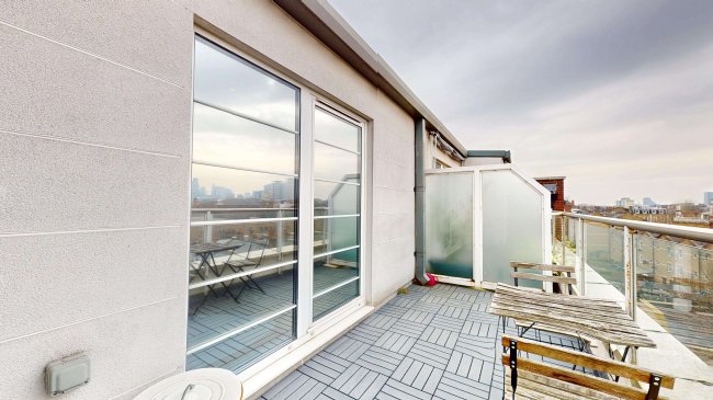 Flat 29 Osier Court, Osier Street, Stepney Green, London, E1 4AP 2