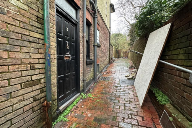 3 Church Street, Old Town, Eastbourne, East Sussex, BN21 1HN 3