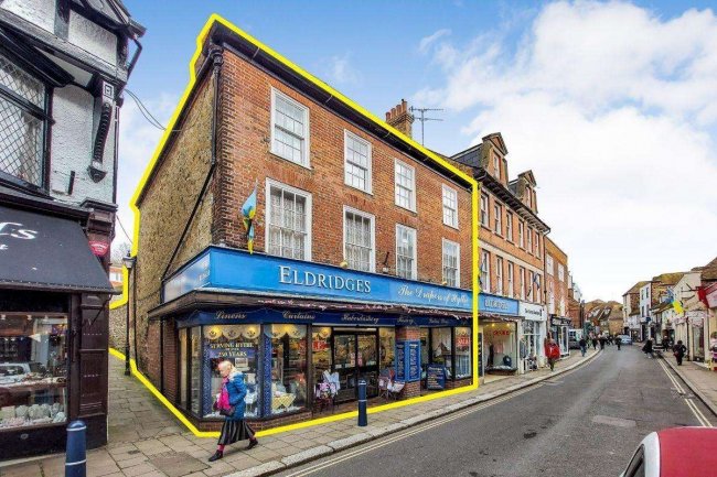 87 High Street, Hythe, Kent, CT21 5JH 5