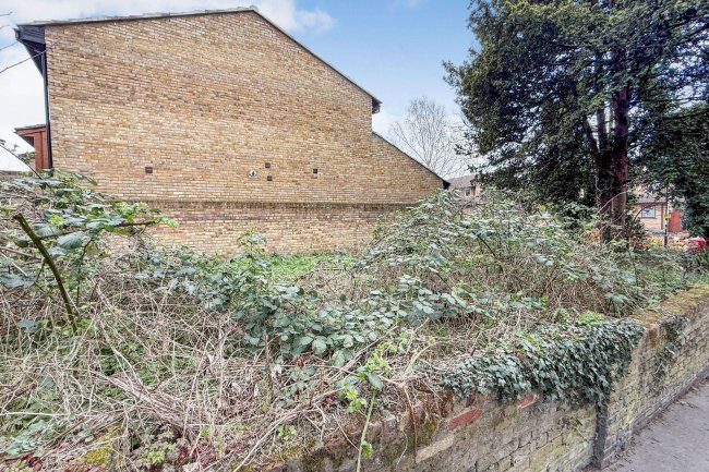 Land Adjacent to 1A Selborne Road, Croydon, Surrey, CR0 5JQ 6