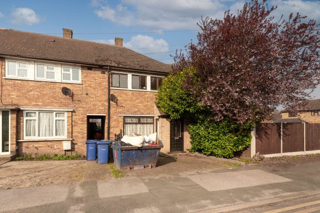 126 Usk Road, South Ockendon, Essex, RM15 4NT 5