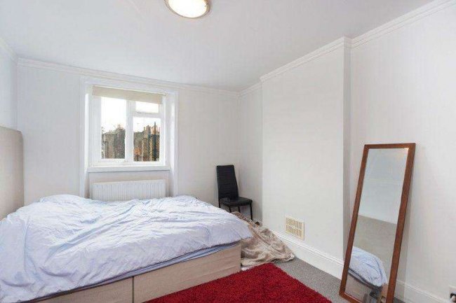Top Floor Flat, 49-50 Kendal Street London W2 2BP 3