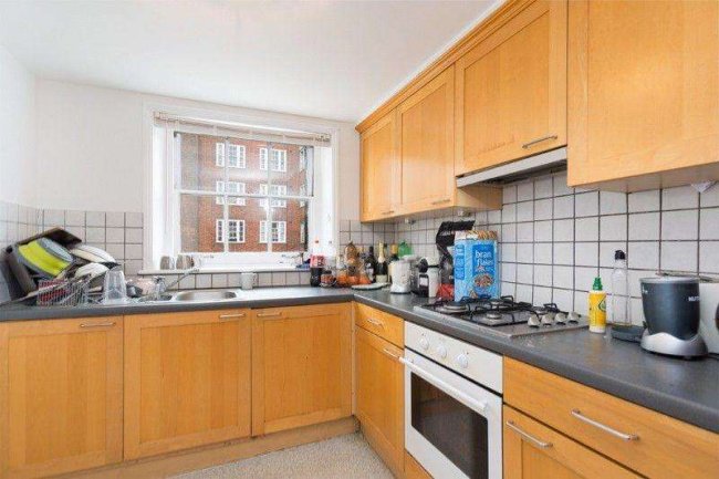 Top Floor Flat, 49-50 Kendal Street London W2 2BP 3