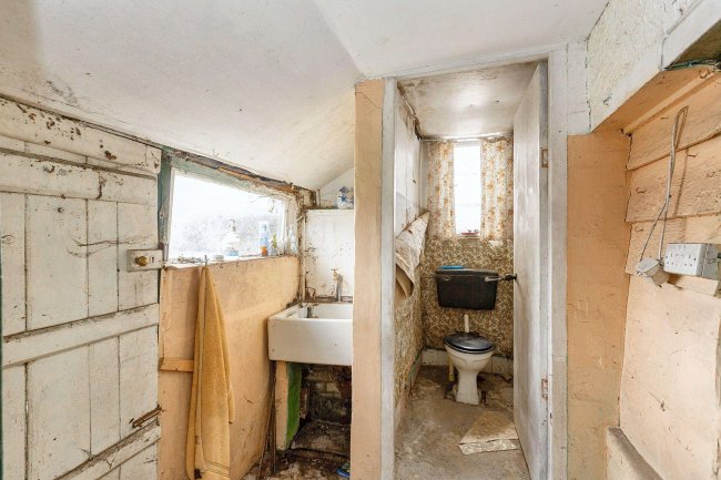 87 High Street, Milton, Abingdon, Oxfordshire, OX14 4EJ 2