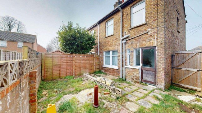 87 Essex Road, Bognor Regis, West Sussex, PO21 2BY 10