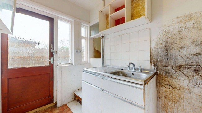 87 Essex Road, Bognor Regis, West Sussex, PO21 2BY 10