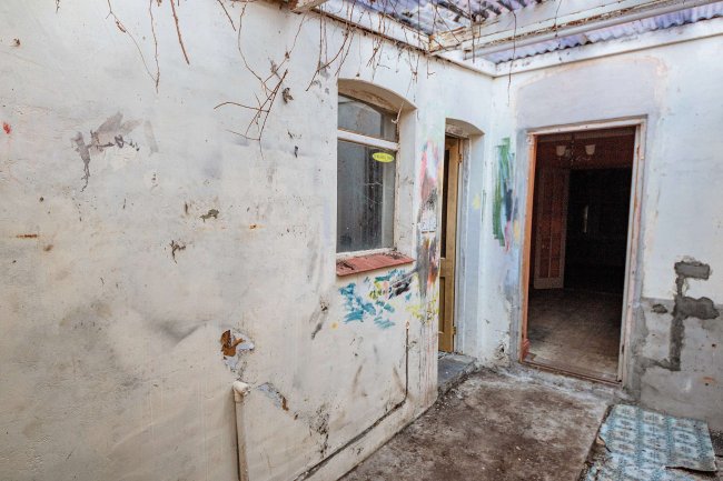 19 Southview Road, Weymouth, DT4 0JE 3