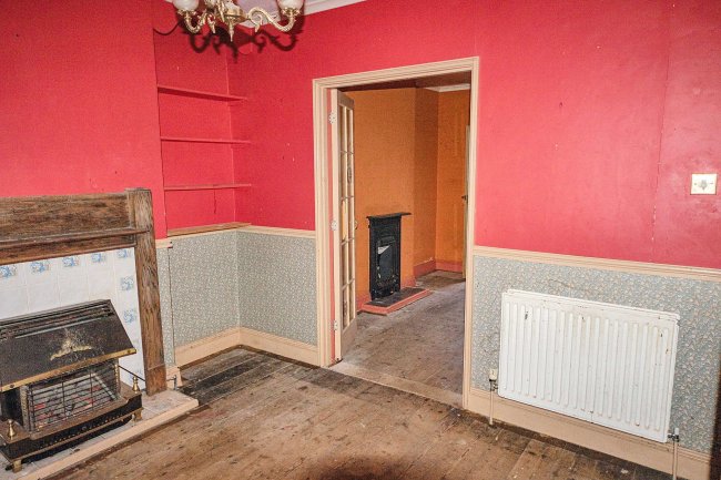 19 Southview Road, Weymouth, DT4 0JE 3