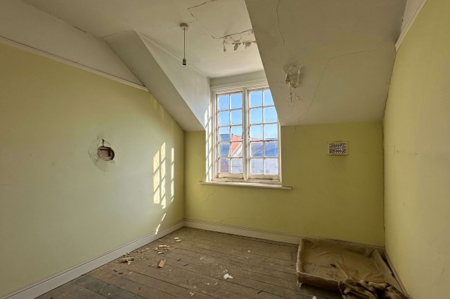 129-133 Hamilton Road, Felixstowe, Suffolk, IP11 7AB 8