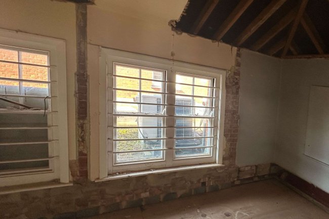 129-133 Hamilton Road, Felixstowe, Suffolk, IP11 7AB 8