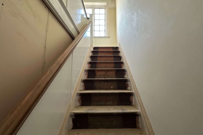 129-133 Hamilton Road, Felixstowe, Suffolk, IP11 7AB 8