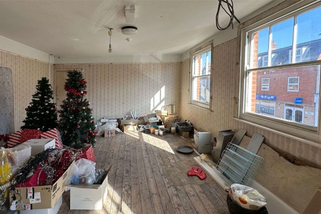 129-133 Hamilton Road, Felixstowe, Suffolk, IP11 7AB 8