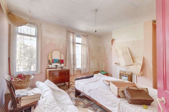 14 Thurgarton Street, Nottingham, NG2 4AG 1