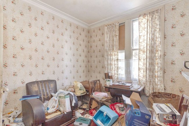 14 Thurgarton Street, Nottingham, NG2 4AG 1