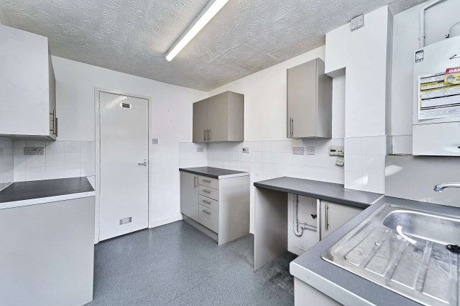 202 Milton Street, Walsall, West Midlands, WS1 4LW 1