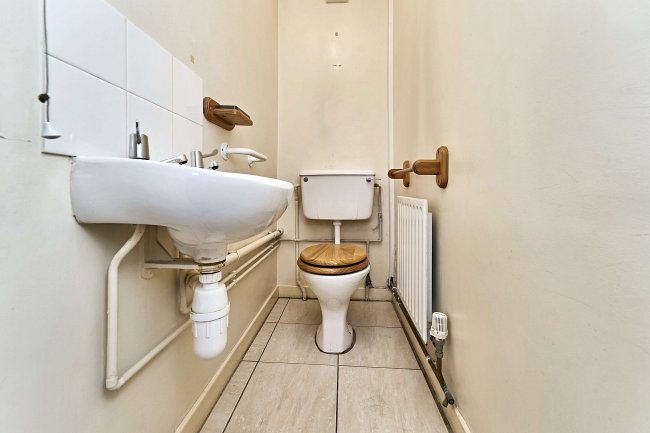 202 Milton Street, Walsall, West Midlands, WS1 4LW 1