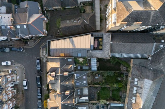 31 Ruvigny Gardens, Putney, London, SW15 1JR 7