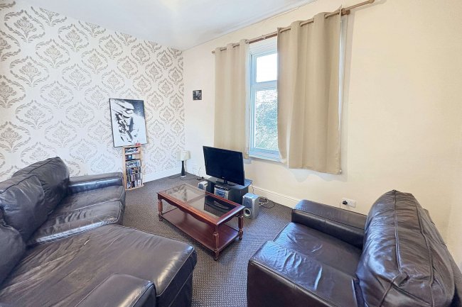 2a Abbey Park Road, Grimsby, North East Lincs, DN32 0HR 9