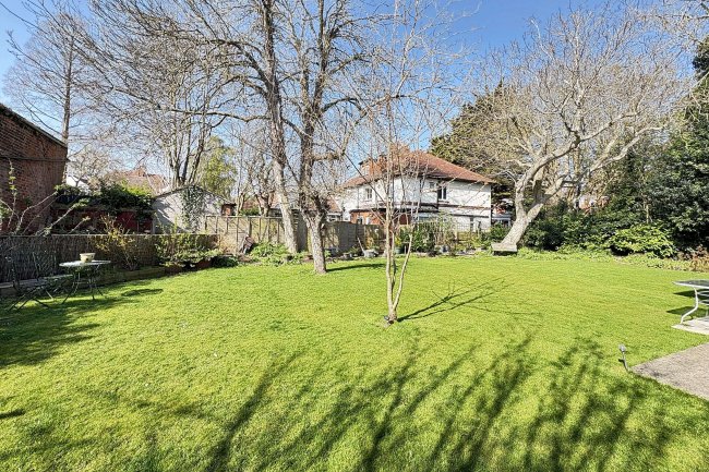 2a Abbey Park Road, Grimsby, North East Lincs, DN32 0HR 9