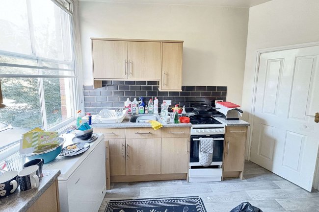 2a Abbey Park Road, Grimsby, North East Lincs, DN32 0HR 9