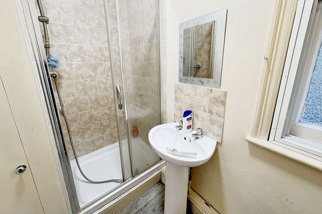 2a Abbey Park Road, Grimsby, North East Lincs, DN32 0HR 9