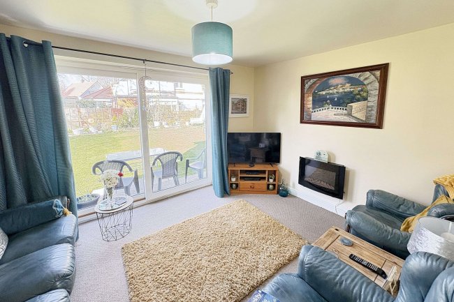 2a Abbey Park Road, Grimsby, North East Lincs, DN32 0HR 9