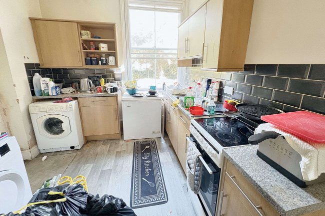 2a Abbey Park Road, Grimsby, North East Lincs, DN32 0HR 9