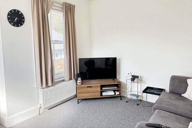 2a Abbey Park Road, Grimsby, North East Lincs, DN32 0HR 9