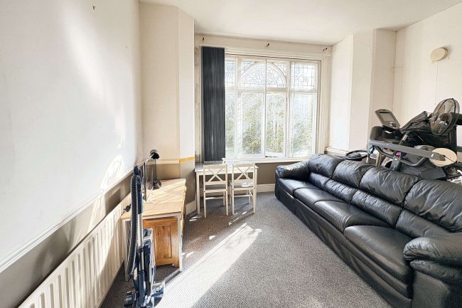 2a Abbey Park Road, Grimsby, North East Lincs, DN32 0HR 9