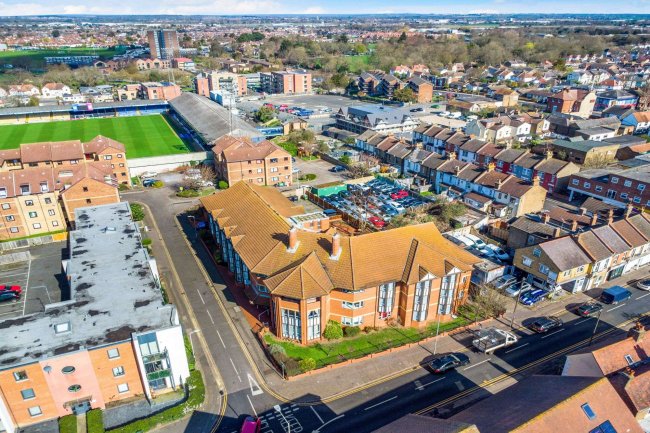 Bradbury Care Home, 2 Roots Hall Drive, Westcliff-on-Sea, Southend-on-Sea SS2 6DA 10