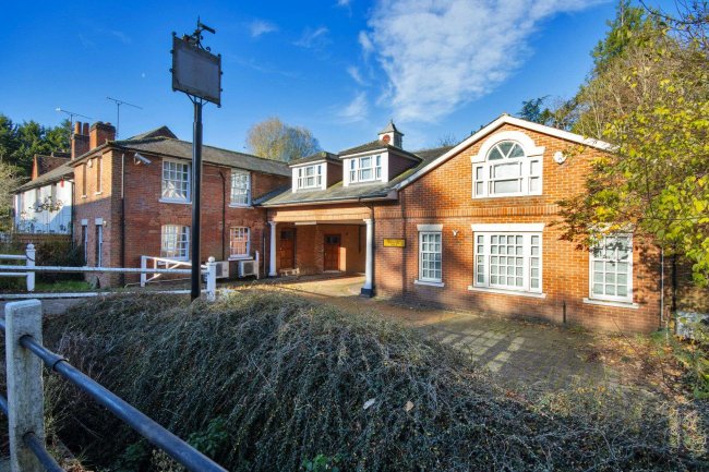 Temple Court, 108-112 Main Road, Sundridge, Sevenoaks, TN14 6ES 9