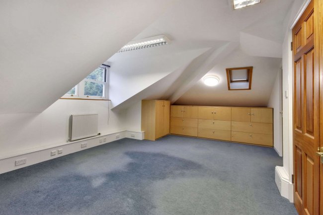 Temple Court, 108-112 Main Road, Sundridge, Sevenoaks, TN14 6ES 9