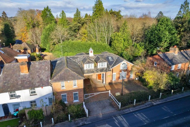 Temple Court, 108-112 Main Road, Sundridge, Sevenoaks, TN14 6ES 9