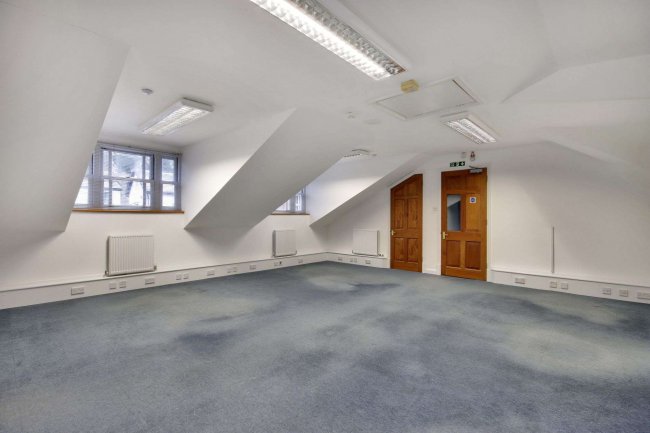 Temple Court, 108-112 Main Road, Sundridge, Sevenoaks, TN14 6ES 9