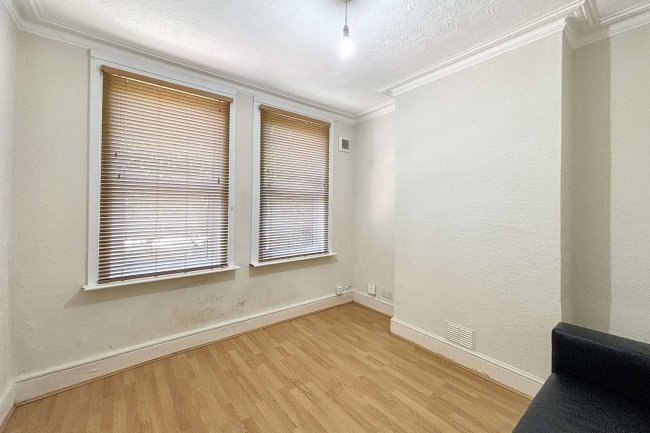 108 Diana Road, Walthamstow, E17 5LF 6