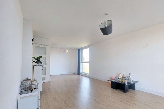 11 Maybourne Grange, Turnpike Link, Croydon, CR0 5NH 9