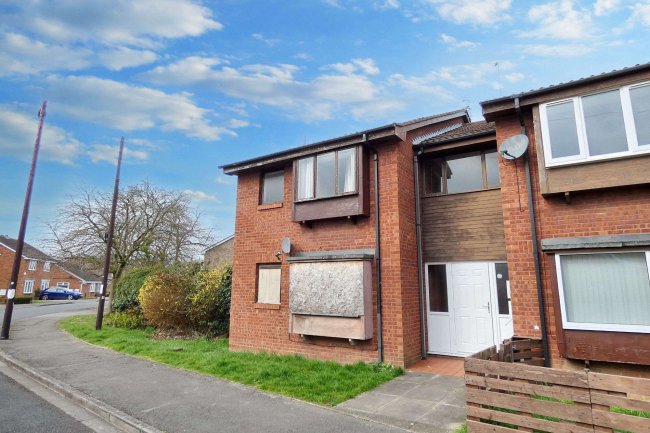 25 Greylees Avenue, Hull, HU6 7YG 10