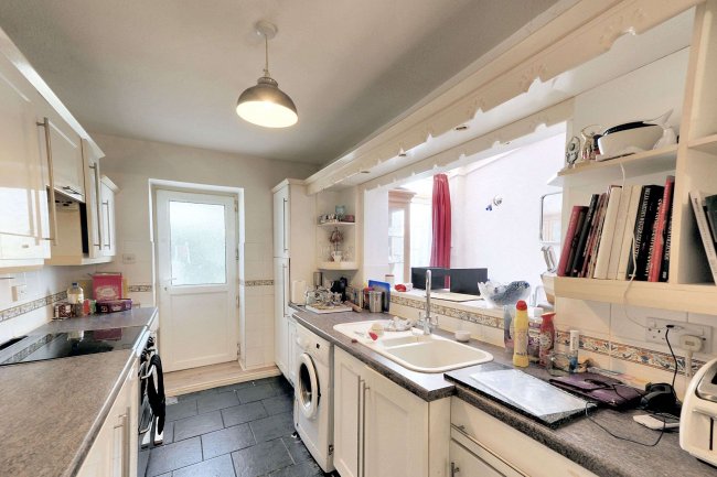 11 Breach Road, Heanor, Derbyshire, DE75 7NJ 5