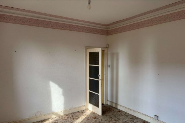 31 Guion Road. Litherland, Liverpool, L21 8ND 2