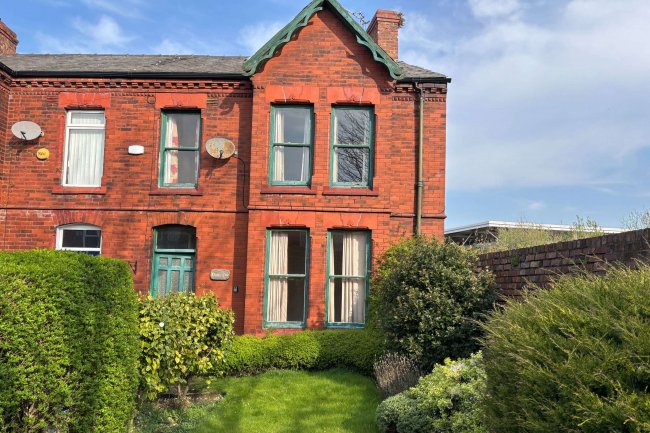 31 Guion Road. Litherland, Liverpool, L21 8ND 2