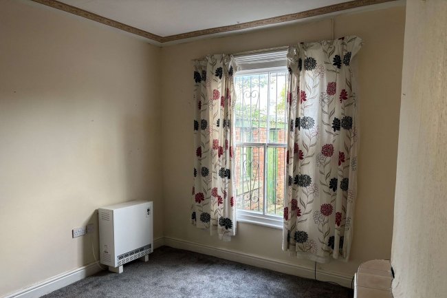 31 Guion Road. Litherland, Liverpool, L21 8ND 2