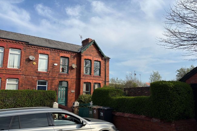 31 Guion Road. Litherland, Liverpool, L21 8ND 2