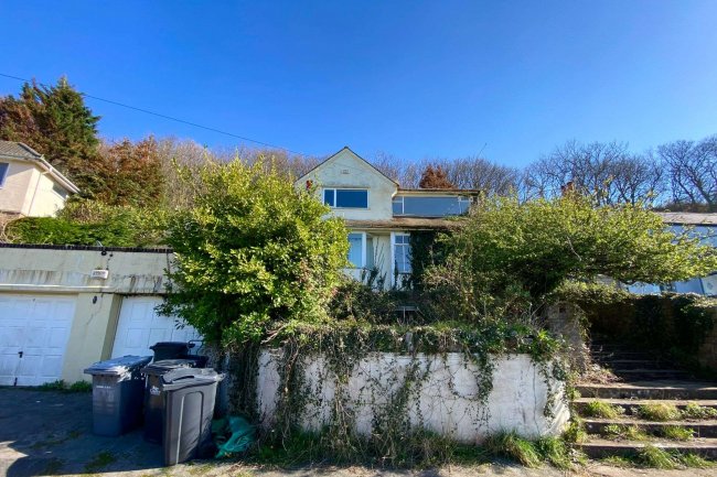 Hillside, Bodafon Road, Llandudno, LL30 3BA 3
