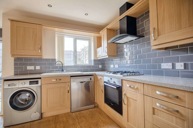 6 Elterwater Close, Middleton, Manchester M24 5ST 2