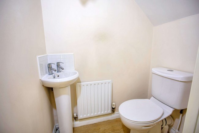 6 Elterwater Close, Middleton, Manchester M24 5ST 2