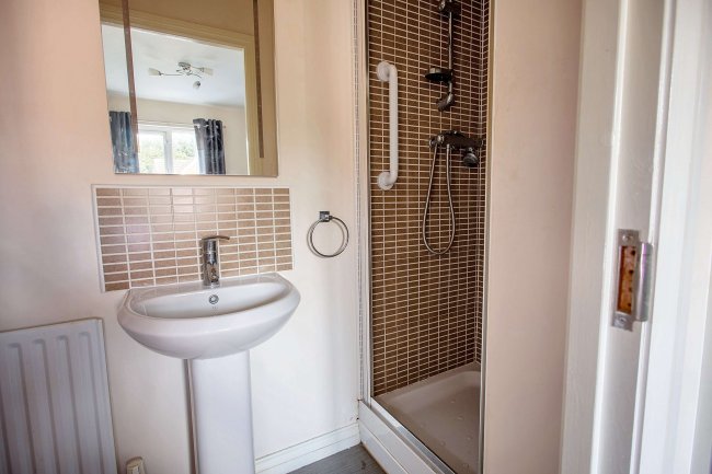 6 Elterwater Close, Middleton, Manchester M24 5ST 2