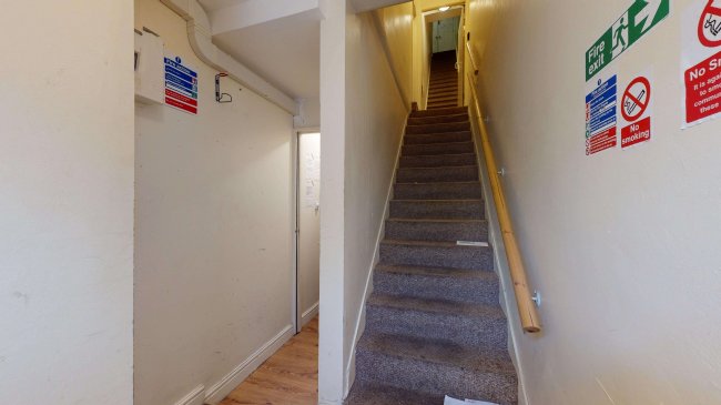 299 Southend Lane, Catford, London, SE6 3ND 1