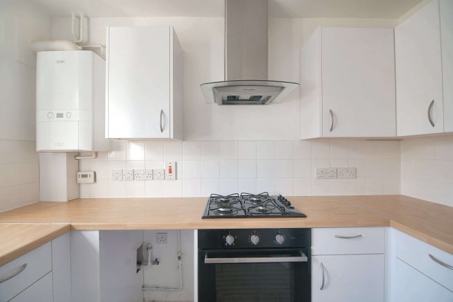 11 Diana Close, Sidcup, Kent, DA14 4PZ 8