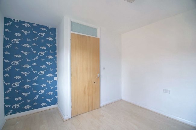 11 Diana Close, Sidcup, Kent, DA14 4PZ 8